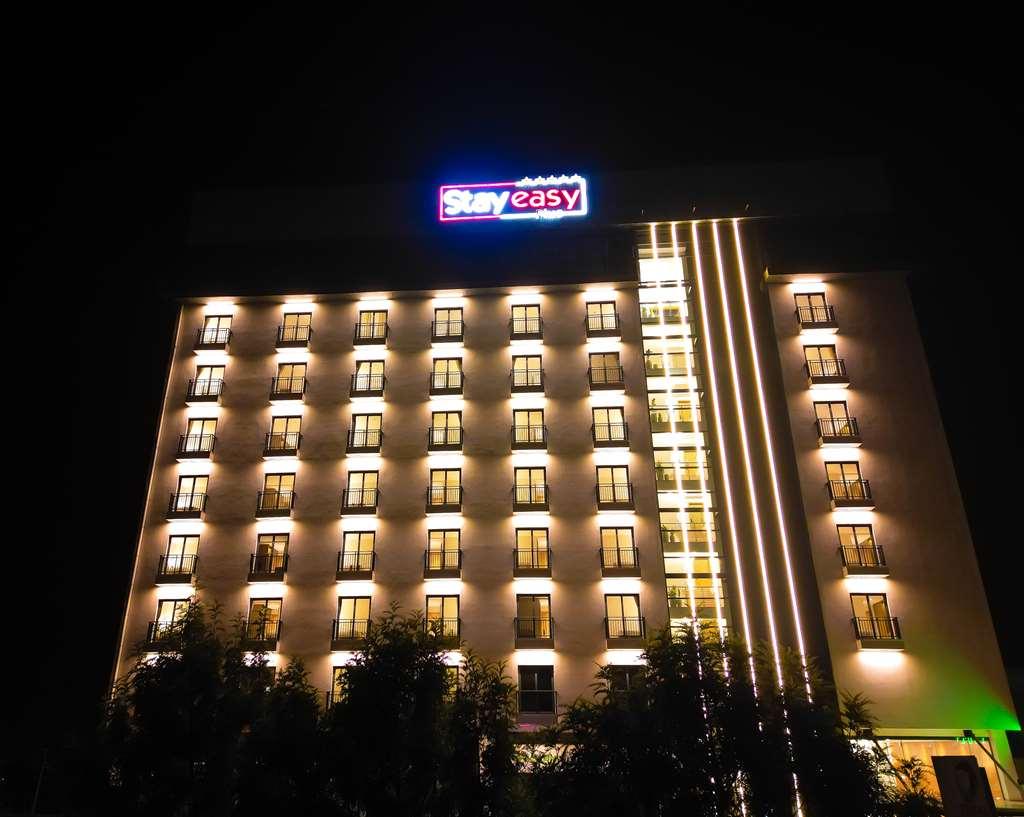 Stay Easy Plus Hotel Addis Abeba Esterno foto