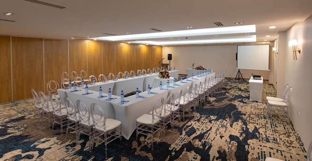 Stay Easy Plus Hotel Addis Abeba Servizi foto