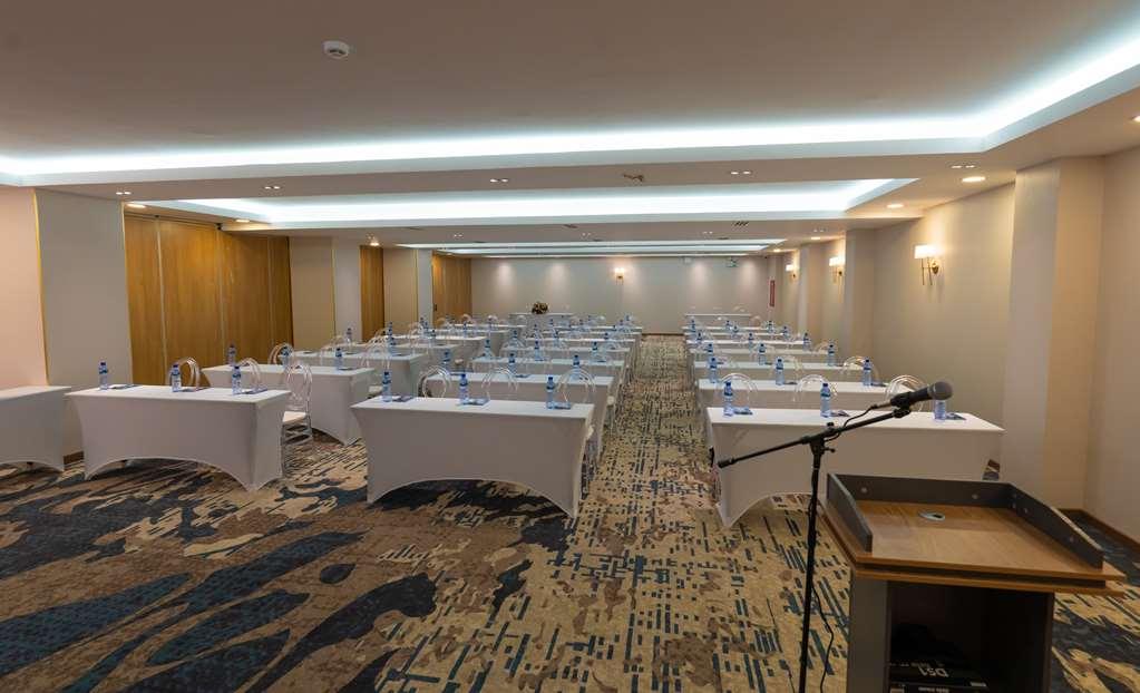 Stay Easy Plus Hotel Addis Abeba Servizi foto